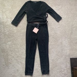 Kittenish set by Jessie James decker charcoal